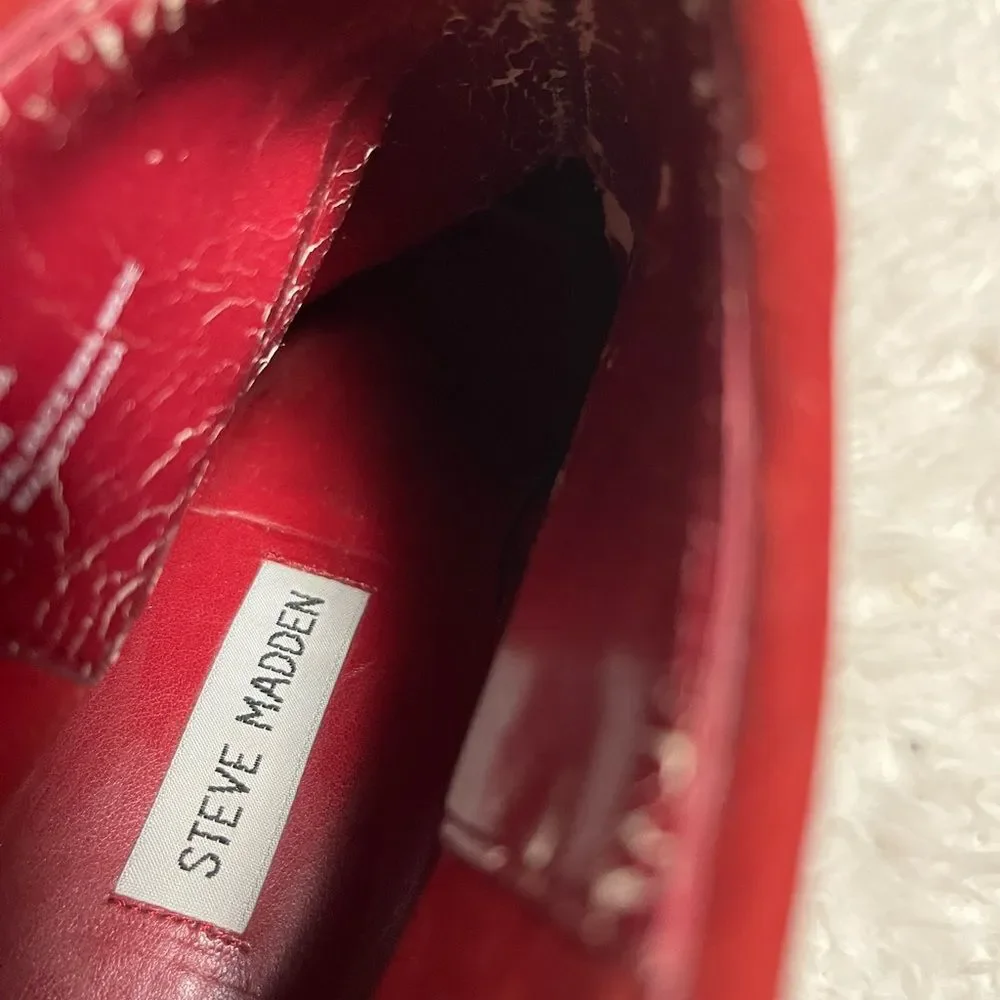 Steve Madden Trisha red faux suede ankle platform heels with back zipper SZ 9.5M